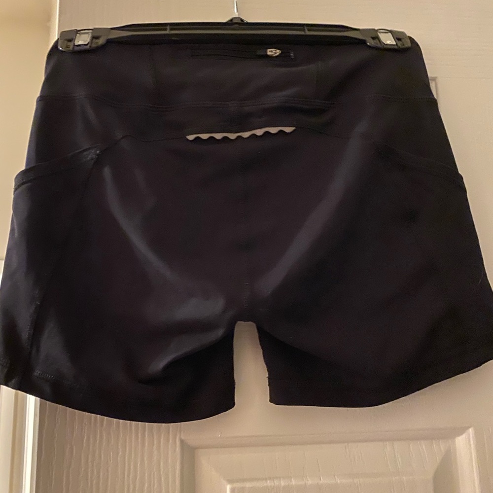 Saucony workout shirts